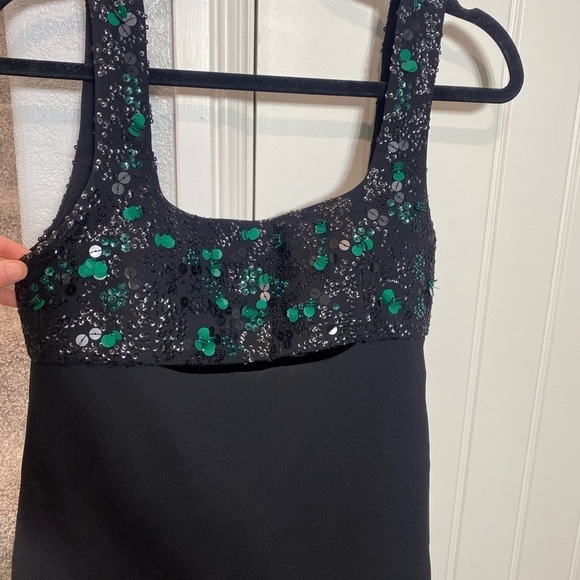 Zara Embroidered Yoke Mini Sequin Dress
Limited Edition in Black / Green - Picture 8 of 13